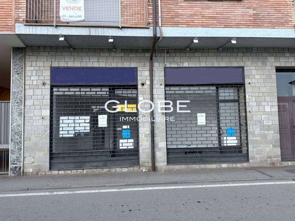 Facciata - Shop via Vittorio Veneto, Ciriè - photo 3