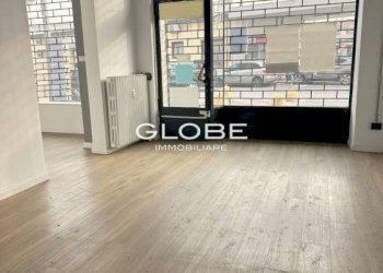 Dettagli - Shop via Vittorio Veneto, Ciriè - photo 1