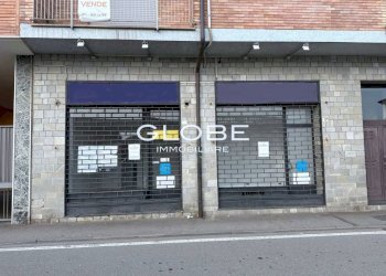 Facciata - Shop via Vittorio Veneto, Ciriè - photo 3