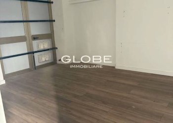 Dettagli - Shop via Vittorio Veneto, Ciriè - photo 5