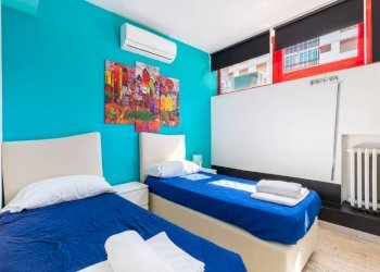 Camera da letto - Appartamento viale Bruno Radich, 21, Grugliasco - foto 6