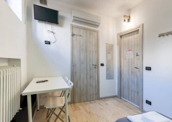 Camera da letto - Appartamento viale Bruno Radich, 21, Grugliasco - foto 28