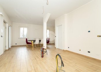 Quadrilocale Via del Lupo, Caselle Torinese - foto 6