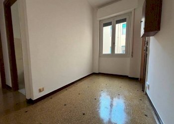 Ingresso - Two-room apartment via Stefano Dondero, 8, Genova (neighborhood Sampierdarena) - photo 17