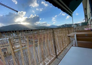 Balcone - Appartamento via Rivarolo, 26, Genova (zona Bolzaneto) - foto 12