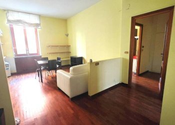 Soggiorno - Three-room apartment corso Rodolfo Montevecchio, 53, Torino (neighborhood Crocetta) - photo 2