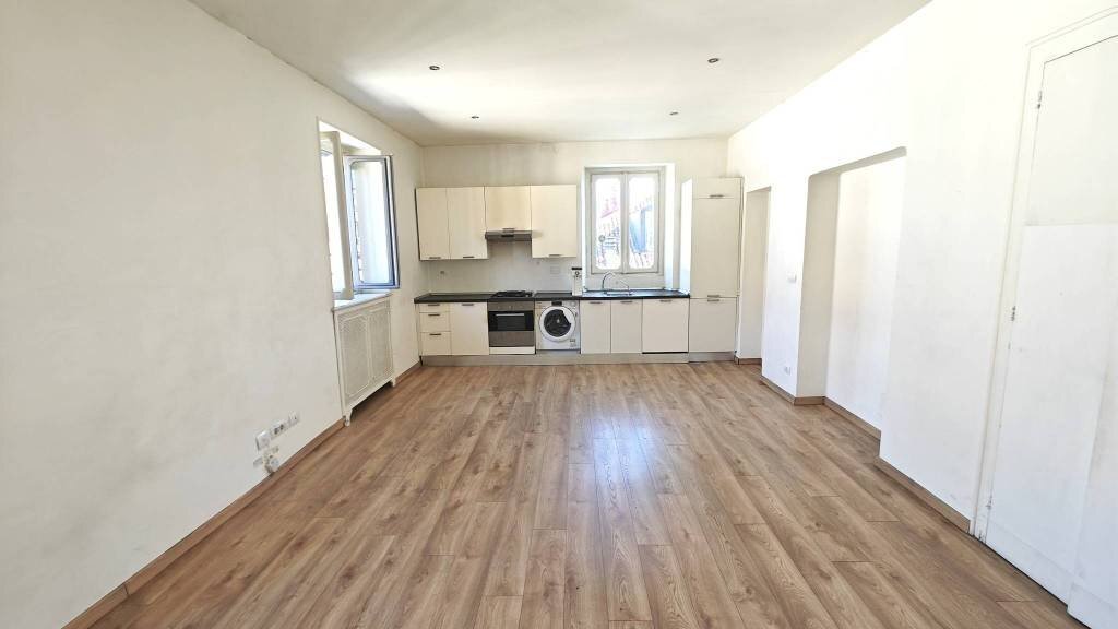 Soggiorno - Four-room apartment via Giovanni Francesco Napione, 6, Torino (neighborhood Vanchiglia) - photo 2
