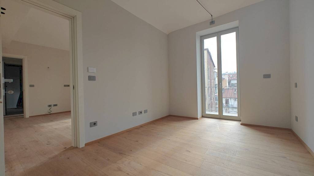 Camera da letto - Two-room apartment via Madama Cristina, 65, Torino (neighborhood San Salvario) - photo 2