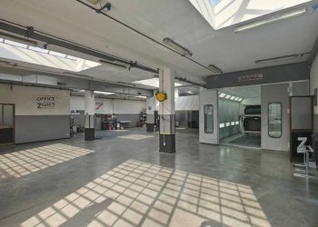 Interno non residenziale - Capannone via Carlo Pisacane, 10, Torino (zona Mirafiori Sud) - foto 3