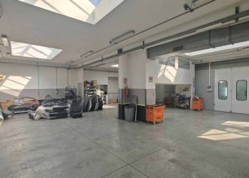 Interno non residenziale - Capannone via Carlo Pisacane, 10, Torino (zona Mirafiori Sud) - foto 5