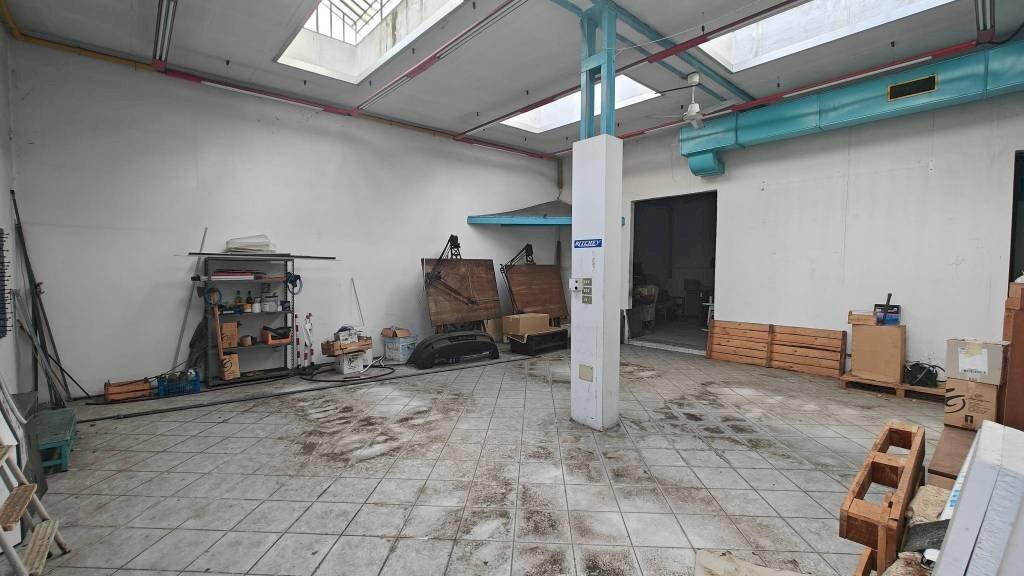 Magazzino - Capannone via Carlo Pisacane, 14, Torino (zona Mirafiori Sud) - foto 3