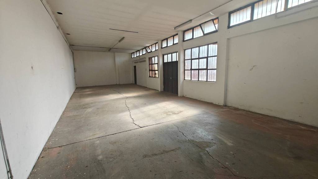 Magazzino - Magazzino via Carlo Pisacane, 31, Torino (zona Mirafiori Sud) - foto 3