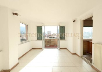 Salone - Attico Lungomare Vittorio Veneto, Rapallo - foto 11