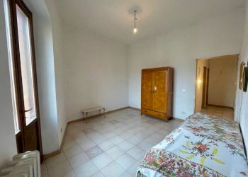 Camera da letto - Appartamento via Calderai, Tortona - foto 15