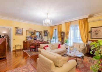 Sala da pranzo - Quadrilocale Via del quarnaro
 
5, Palermo - foto 29