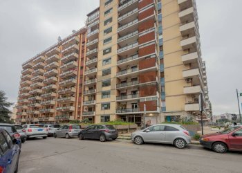 Edificio all\'aperto - Quadrilocale Via del quarnaro
 
5, Palermo - foto 37