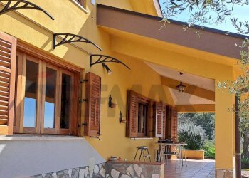 Porticato - Villa contrada pedale
 
s/n, Collesano - photo 11