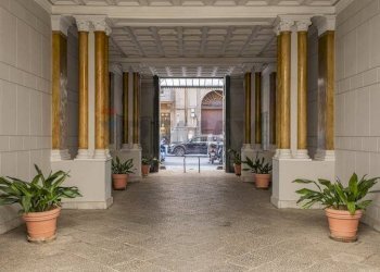 Ricezione / Lobby - Loft Via Mariano Stabile
 
172, Palermo - photo 19