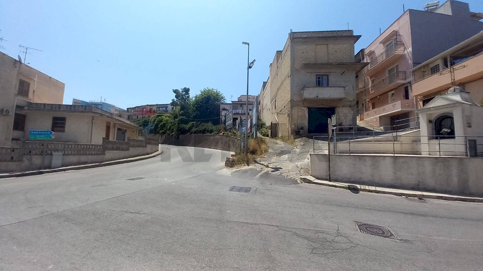 Edificio all\'aperto - Casa semi indipendente via Felice Russo
66, Balestrate - foto 2