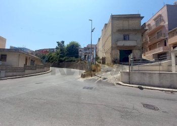 Edificio all\'aperto - Casa semi indipendente via Felice Russo
 
66, Balestrate - foto 2