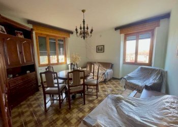 Salone - Villa Frazione Costa dei Ferrai, Fabbrica Curone - foto 3