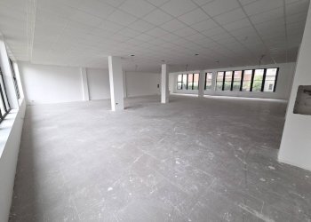 Foto 9 - Locale Commerciale Via Baracca
 
3, San Giuliano Milanese - foto 9