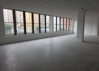 Foto 10 - Locale Commerciale Via Baracca
 
3, San Giuliano Milanese - foto 10