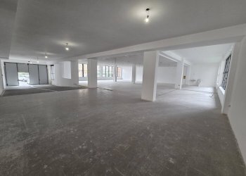 Foto 14 - Locale Commerciale Via Baracca
 
3, San Giuliano Milanese - foto 14