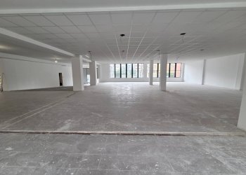 Foto 17 - Locale Commerciale Via Baracca
 
3, San Giuliano Milanese - foto 17