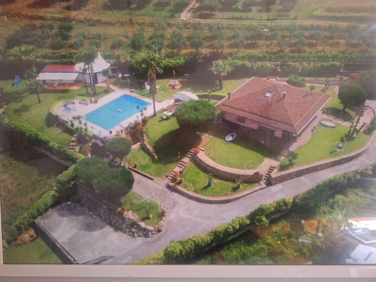 Foto 1 - Villa via capaccio paestum
 
39, Capaccio Paestum - photo 1