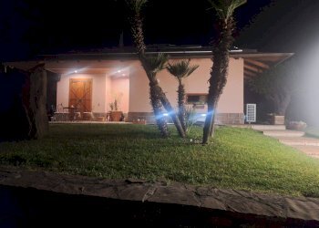 Foto 9 - Villa via capaccio paestum
 
39, Capaccio Paestum - photo 9