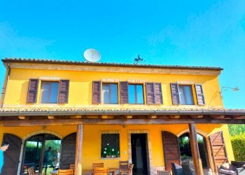 Facciata - Rustico via Acquaviva, Osimo - foto 5