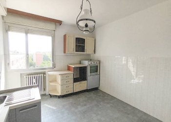 Cucina - Quadrilocale via Roselle, Bologna (zona Mazzini) - foto 2