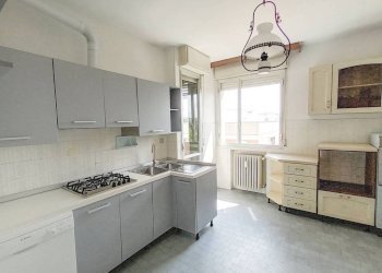 Cucina - Quadrilocale via Roselle, Bologna (zona Mazzini) - foto 5