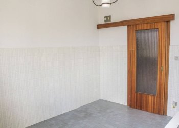 Cucina - Quadrilocale via Roselle, Bologna (zona Mazzini) - foto 9