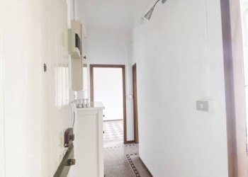 Corridoio - Trilocale via di Saliceto, Bologna (zona Bolognina) - foto 5