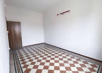 Camera da letto - Three-room apartment via di Saliceto, Bologna (neighborhood Bolognina) - photo 11