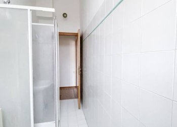 Bagno - Three-room apartment via di Saliceto, Bologna (neighborhood Bolognina) - photo 20