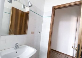 Bagno - Three-room apartment via di Saliceto, Bologna (neighborhood Bolognina) - photo 22