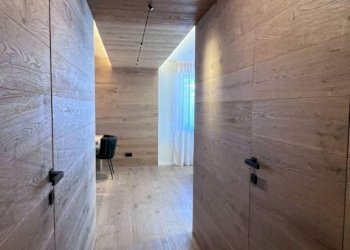 Corridoio - Three-room apartment via Monfol, 41, Sauze d'Oulx - photo 3