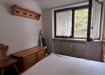 Camera da letto - Three-room apartment via Dolmaire, 3, Sauze d'Oulx - photo 15