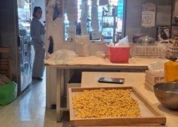 Interno non residenziale - Ufficio via del Lavoro, Bologna (zona San Donato) - foto 1