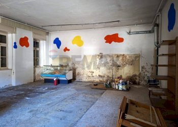 Stanza vuota - Villa Via Regina Margherita
 
56 e 119, Perarolo di Cadore - foto 18