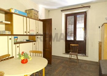 Sala da pranzo - Villa Via Regina Margherita
 
56 e 119, Perarolo di Cadore - foto 21