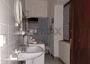 Bagno - Villa Via Regina Margherita
 
56 e 119, Perarolo di Cadore - foto 29
