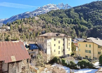 Vista delle montagne - Villa Via Regina Margherita
 
56 e 119, Perarolo di Cadore - foto 35