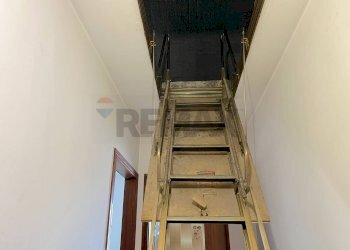 Scala soffitta - Casa indipendente Via Pineta
 
12, Osoppo - foto 43