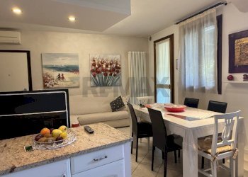 Sala da pranzo - Quadrilocale Via Garibaldi
 
31/Q, Susegana - foto 6