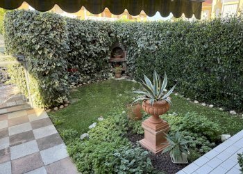 Giardino - Quadrilocale Via Garibaldi
 
31/Q, Susegana - foto 39