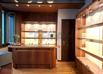 Cucina - Commercial Premises Piazza Umberto I
 
1, Pieve di Soligo - photo 33